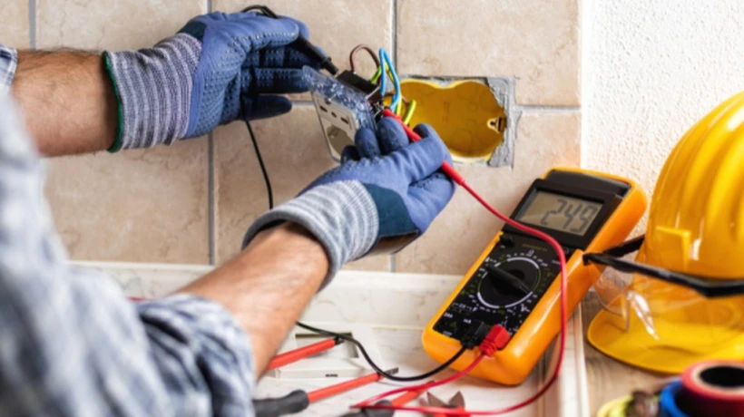 Electrician Vancouver & Licensed Electrician Coquitlam: A Complete Homeowner’s Guide to Safe, Professional Electrical Services