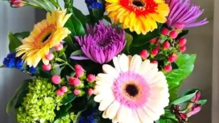 Birthday Flower Bouquet – Celebrate Special Moments with Calgary Florist