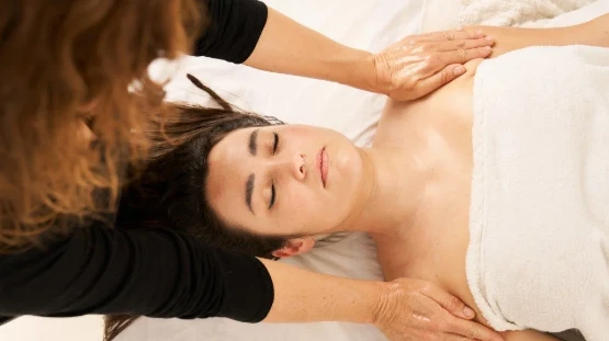 A Vancouver Mom’s Guide to Prenatal Massage: What to Expect in a Session
