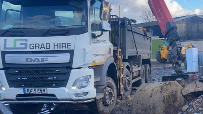 Why Grab Hire Is Essential for Construction Projects in West Yorkshire