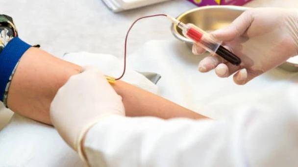 Is Phlebotomy a Good Career in the UK? Salary, Demand & Growth