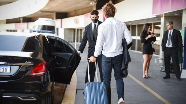 Best Way to Get to Terminal | Taxi to Manchester Airport