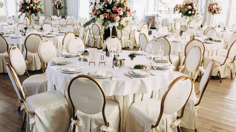 Looking for a Female Photographer to Capture Your Wedding Day? 