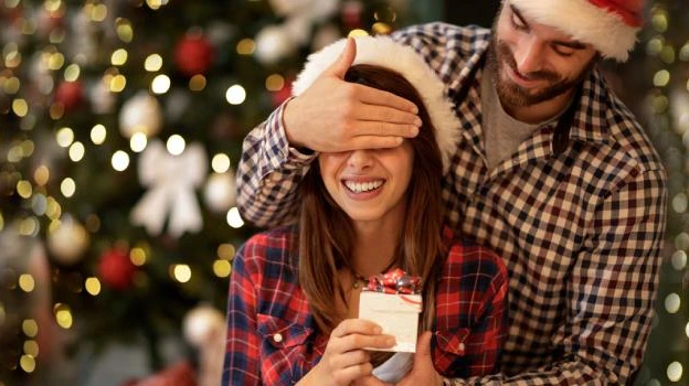 Meaningful Gift Ideas to Express Your Love This Christmas