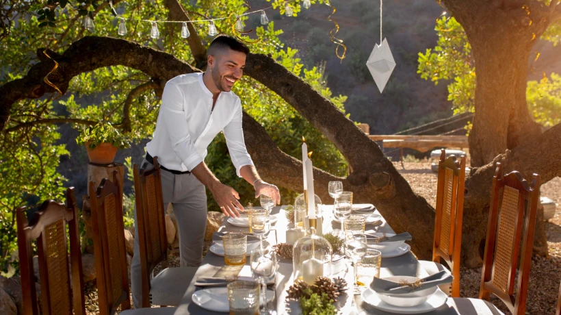 Things Locals Notice First When Visiting a Restaurant Surry Hills