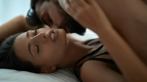 Closeness Matters: Secrets to a Healthy Love Life