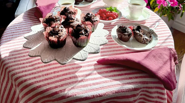 The Art of Table Décor: Transform Your Dining Space with the Perfect Tablecloth
