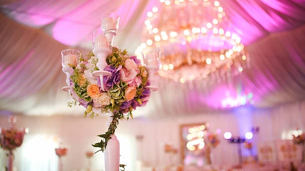 Choosing the Perfect Theme for Wedding Reception Decorations