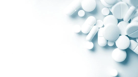 Adderall uitgelegd: werking, voordelen en risico’s voor beginners