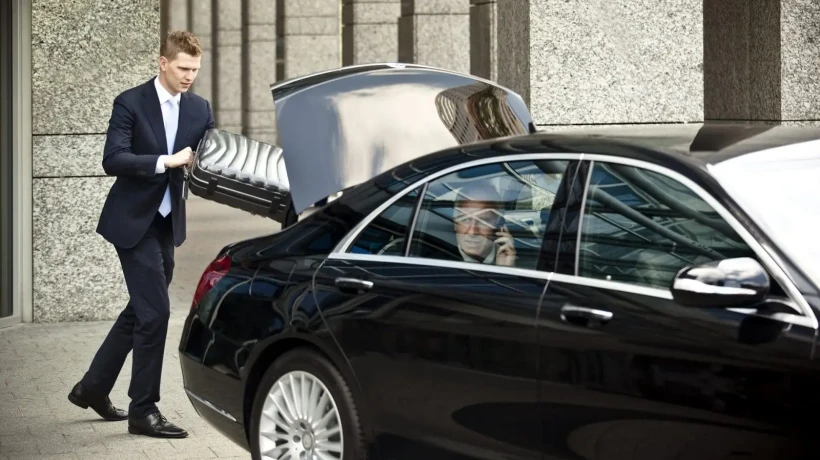 How to Compare Private Hire Rates in Staffordshire