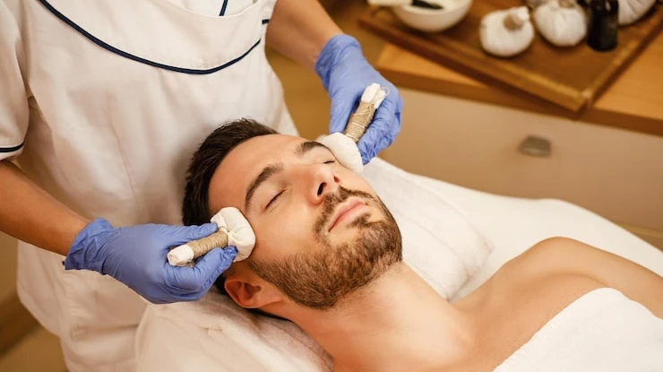 Can Hydrafacial Help Men Look Younger Naturally?