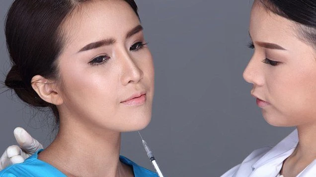 How Do Jawline Fillers Bring Out Natural Jaw Visibility?