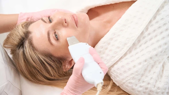 Why Do People Choose Skin Resurfacing for Younger Skin?