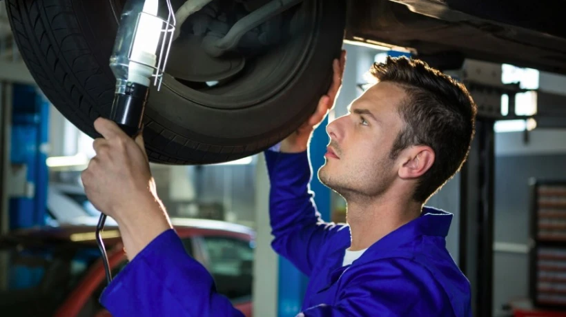 What Are the Most Common Signs Your Car Needs Steering and Suspension Services in Portage, MI?
