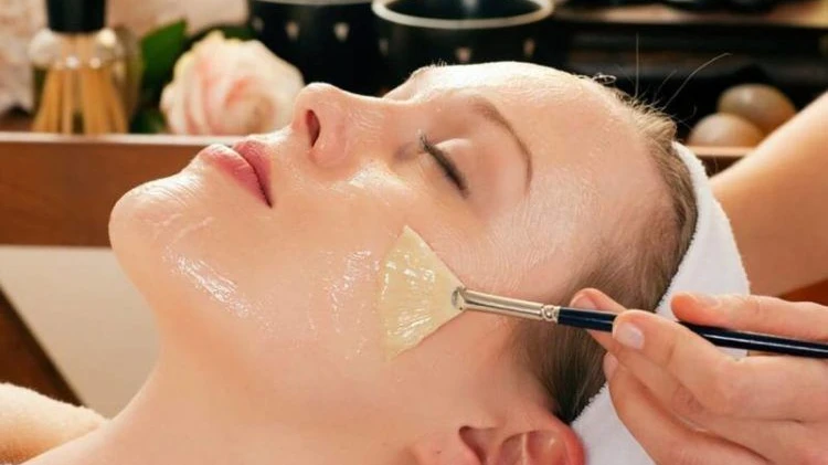 What Skin Types Are Best for Cosmelan Peel?