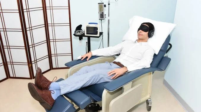 Can I Try Ketamine Therapy While Still on Antidepressants?