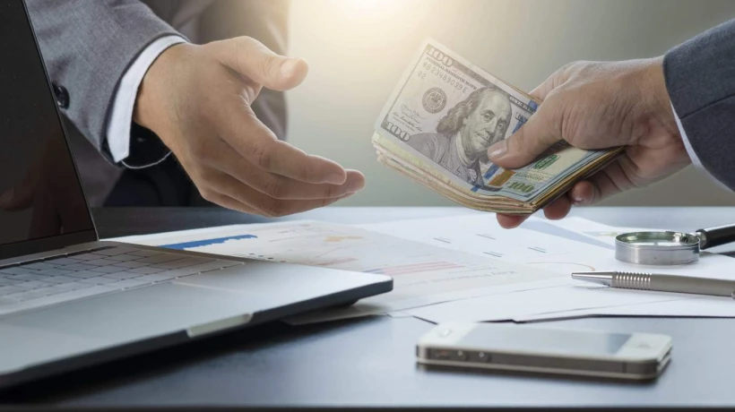 Why Choose A Licensed Money Lender?