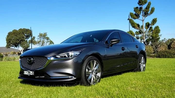 How Reliable Car Hire Helps You Explore Melbourne with Complete Freedom