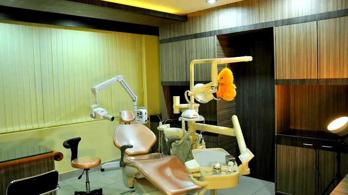 Clear Aligners for Adults: A Complete Guide to Invisible Braces for Teeth Gap