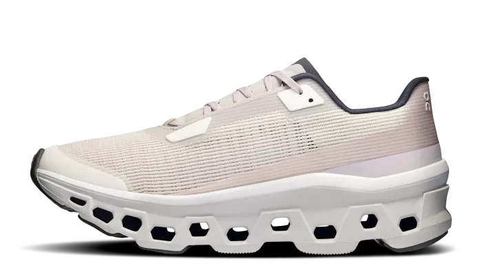 On Clouds: The Perfect Combination of Innovation, Comfort, and Modern Performance