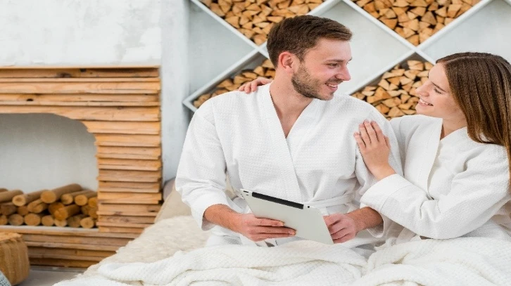 Why a Spa Gift Voucher Is the Perfect Anniversary Gift in Dubai