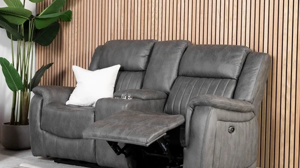 How to Choose the Right Sofa Size for Your Living Room