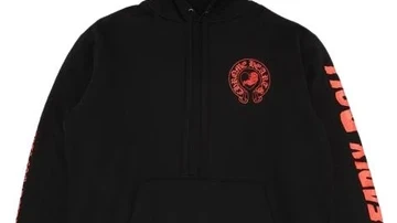 Relaxed City Outfits Featuring Chrome Hearts Hat Designs