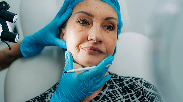 HydraFacial Treatment in Dubai for Congested Skin and T-Zone Oil