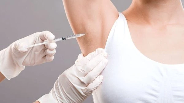 7 Reasons to Consider Our Clinic for Sweating Treatment