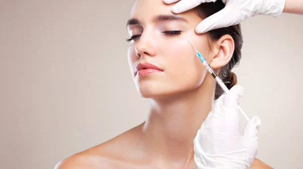 What to Expect During a Botox Injection Session